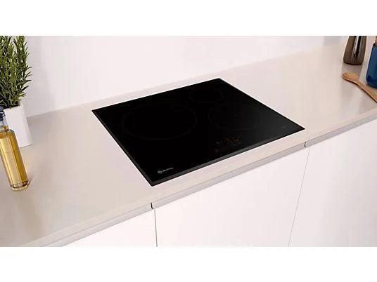 Placa inducción - Balay 3EB965LR, 3 zonas, Zona Gigante 28 cm, Control táctil, Negro